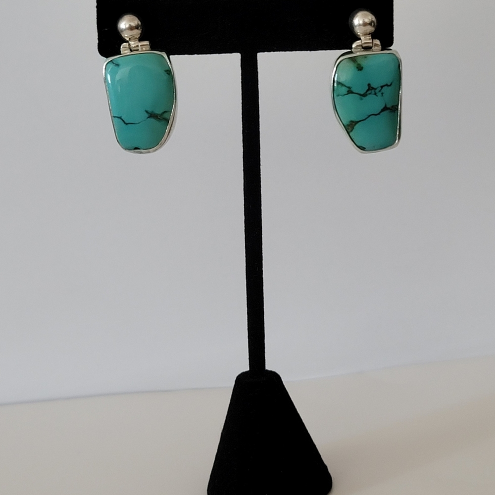 Sterling Silver Turquiose Earrings